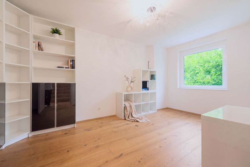 Hochwertiges Eckreihenhaus in Ruhelage mit gro�em Garten, Keller, PV-Anlage und zwei Stellpl�tzen /  / 1220&nbsp;Wien / Bild 6